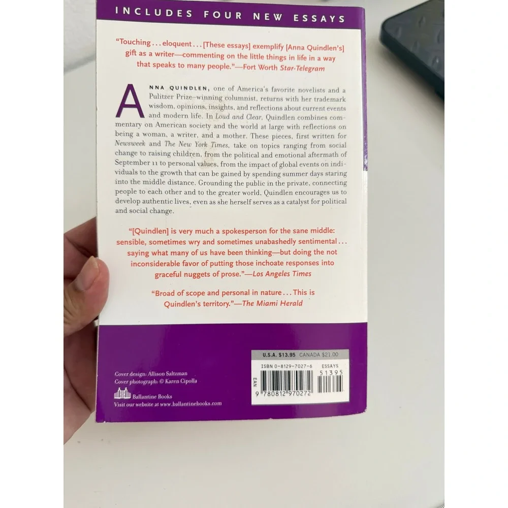 Loud and Clear by Anna Quindlen Paperback Essays Social Commentary 0812970276